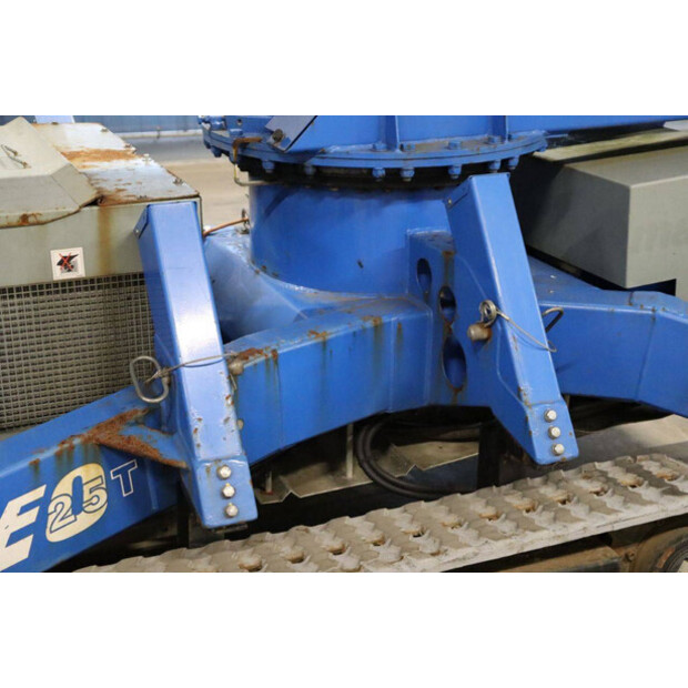 2013 تيوبن LEO 25T-44173223