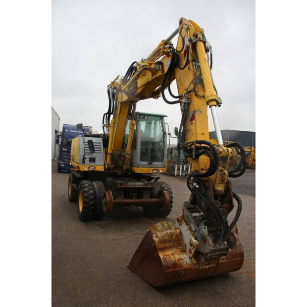 2008 New Holland MH5 Plus-44173554