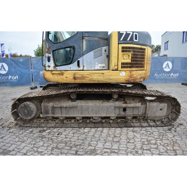 2001 كوماتسو PC288US-3-44173666