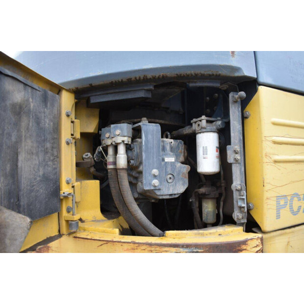 2001 كوماتسو PC288US-3-44173670