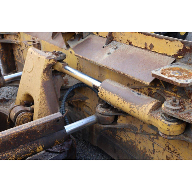 2011 Komatsu D61PX-15EO-44173701