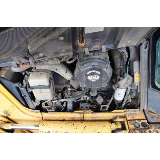 2011 Komatsu D61PX-15EO-44173709