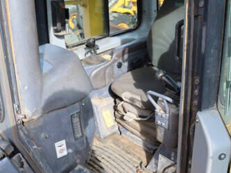 2011-komatsu-d61px-15eo-1392685-44173711