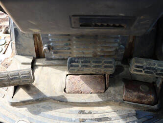 2011-komatsu-d61px-15eo-1392685-44173714