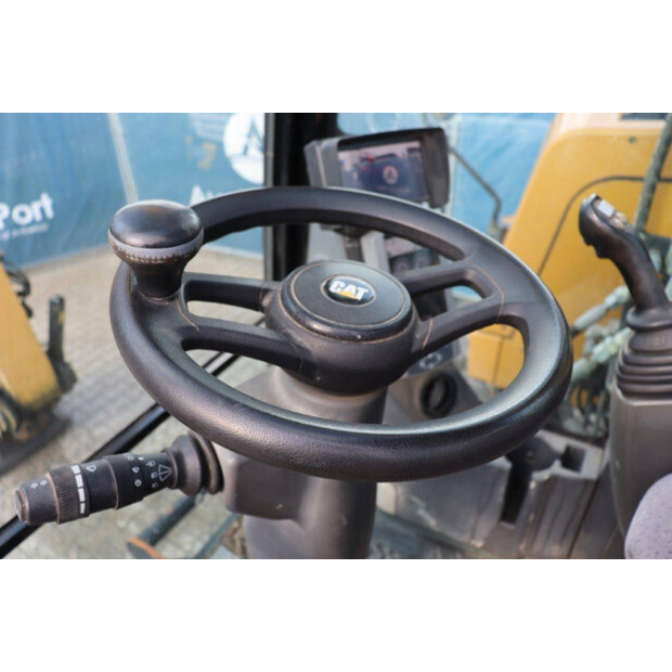 2015 Caterpillar M318F-44173793