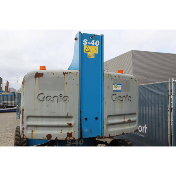 2013 Genie S-40-44173980