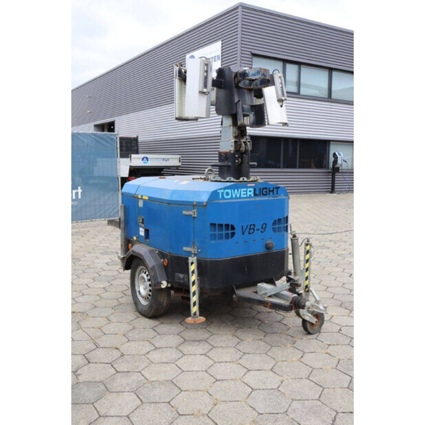 2012 تاورلايت VB-9-44174063