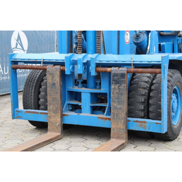 Clark DCY 160-44174108