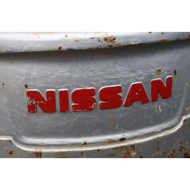 2011 نيسان 1Q2L25Q-44174345