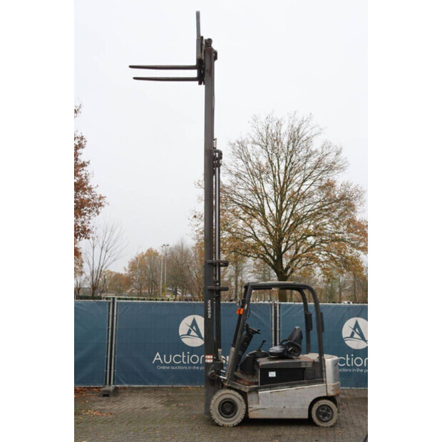 2011 نيسان 1Q2L25Q-44174362