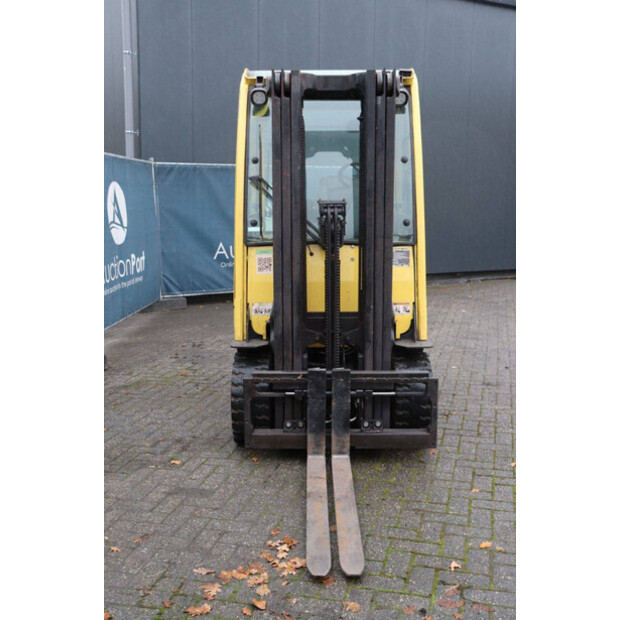 2017 هايستر J2.5XN-44174479