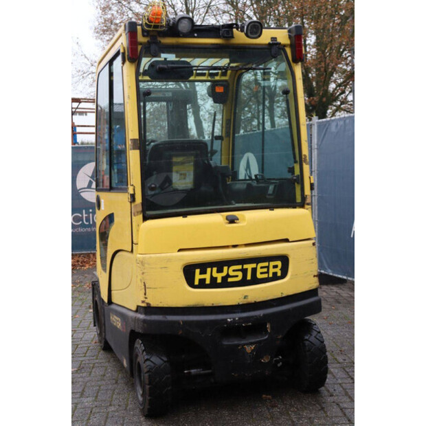 2017 هايستر J2.5XN-44174488