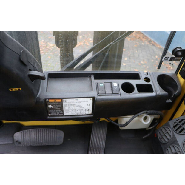 2017 هايستر J2.5XN-44174496