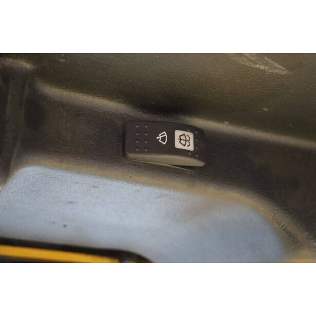 2017 هايستر J2.5XN-44174502