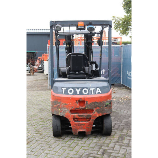 2014 Toyota 8FBMT30-44174597