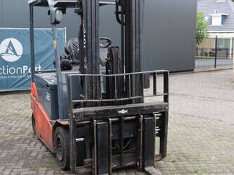 2014-toyota-8fbmt30-1392714-44174599