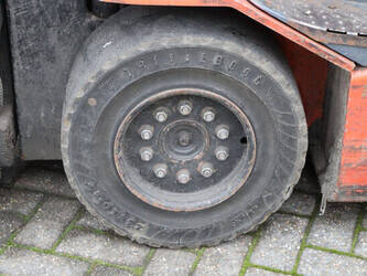 2014-toyota-8fbmt30-1392714-44174606