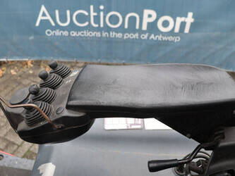 2014-toyota-8fbmt30-1392714-44174621