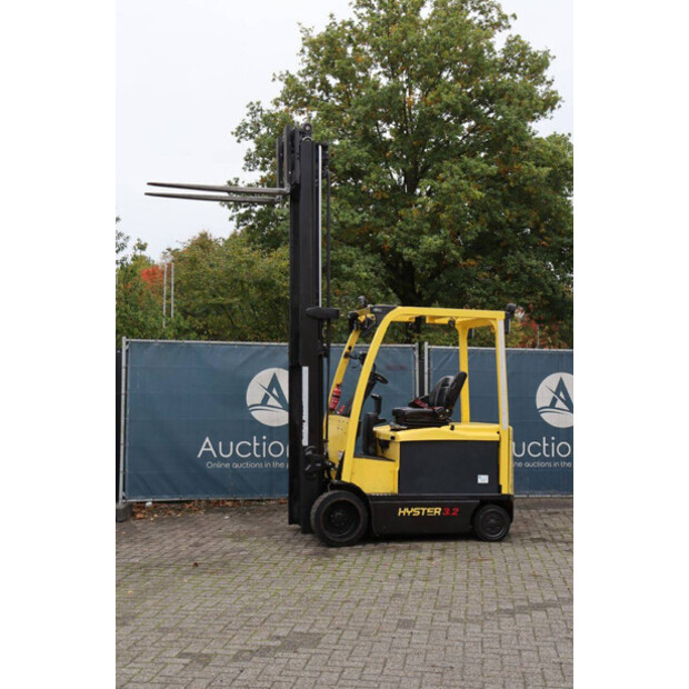 2015 هايستر E3.2XN-44174714