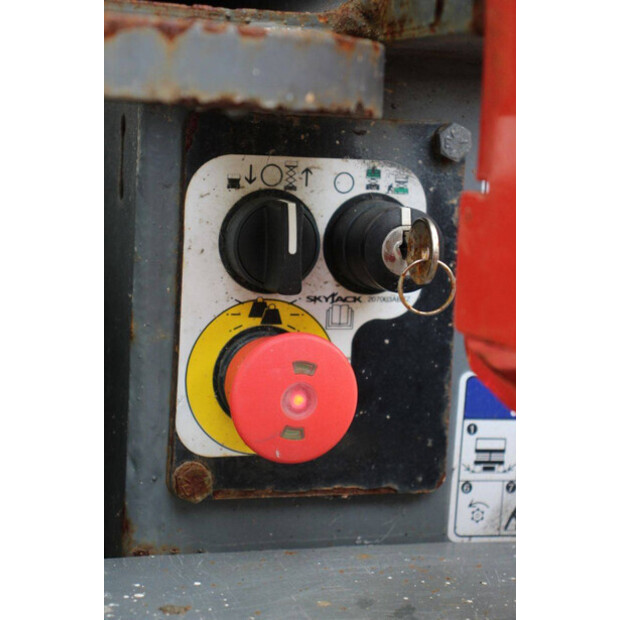 2019 SkyJack SJ3220-44174738