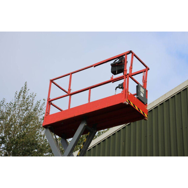 2019 SkyJack SJ3220-44174744