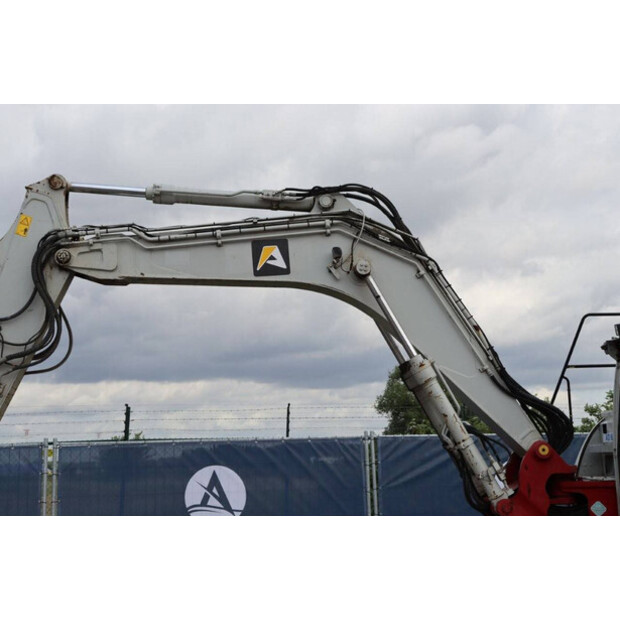 2018 TAKEUCHI TB2150-44174756