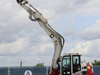 2018-takeuchi-tb2150-1392718-44174789