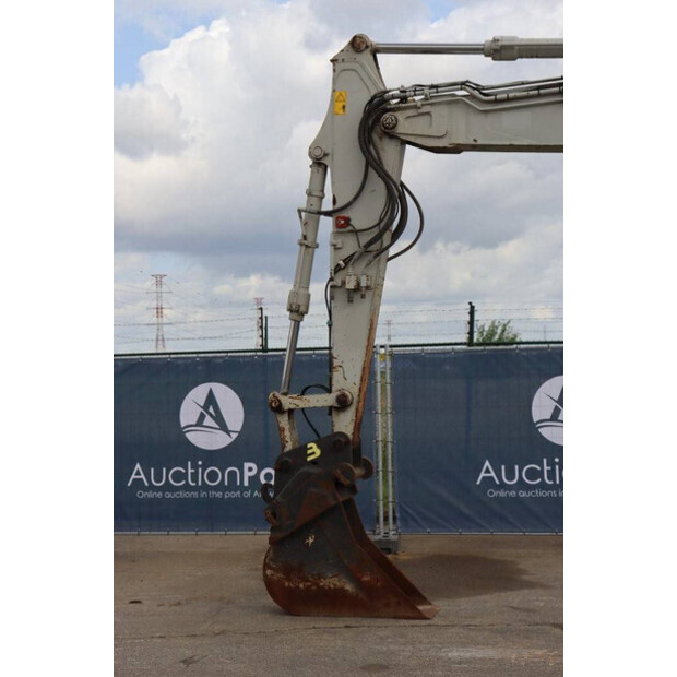 2018 TAKEUCHI TB2150-44174792