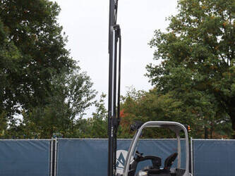 2012-still-rx60-20-1392719-44174831