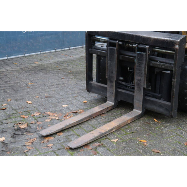 كاتربيلر EP30K-44174843