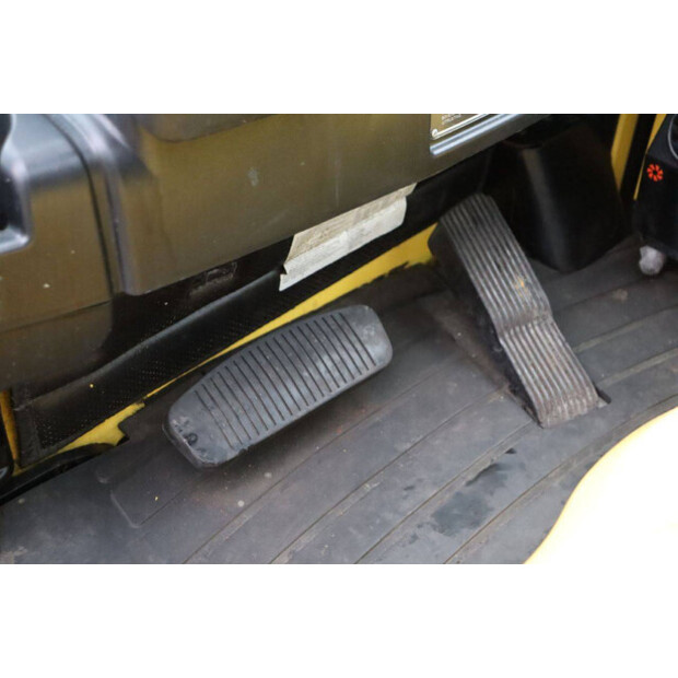 2015 هايستر J1.6XNT LWB-44174893