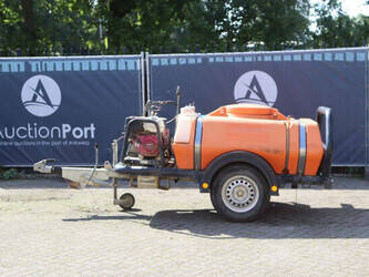 bradley-2000s80-1392724-44174968