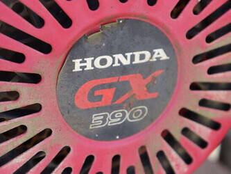 bradley-2000s80-1392724-44174984