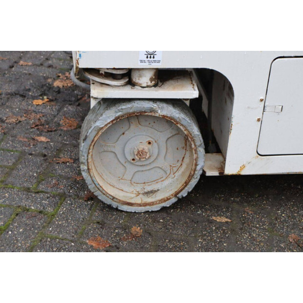 2013 Genie GS-2046-44175031