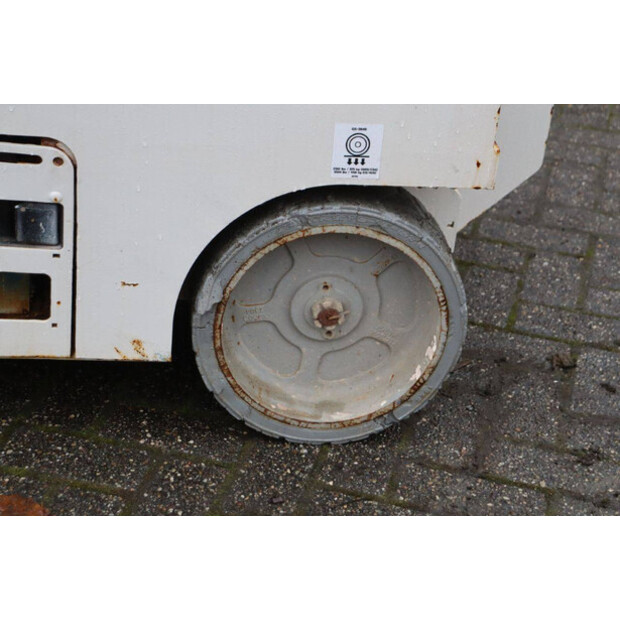 2013 Genie GS-2046-44175032