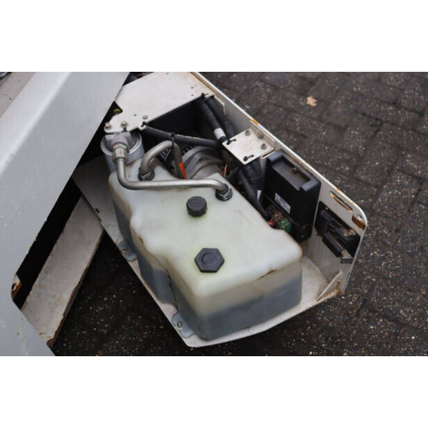 2013 Genie GS-2046-44175037