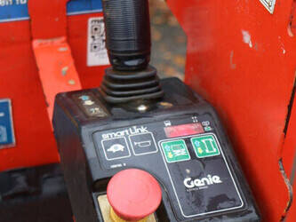 2013-genie-gs-2046-1392726-44175042