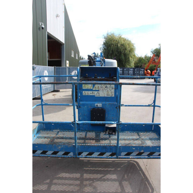 2016 Genie Z-62/40-44175082