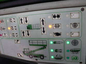 2013-merlo-mpr15-44175198