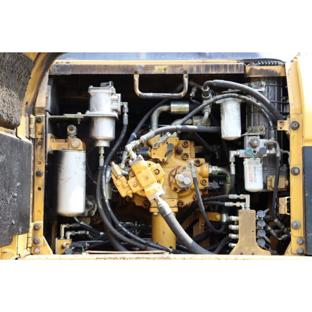 2007 كاتربيلر 330DL UHD-44175229