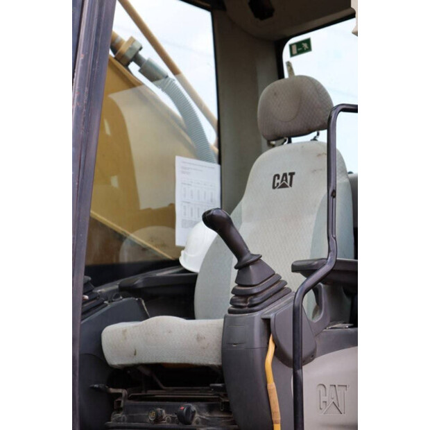 2007 كاتربيلر 330DL UHD-44175236