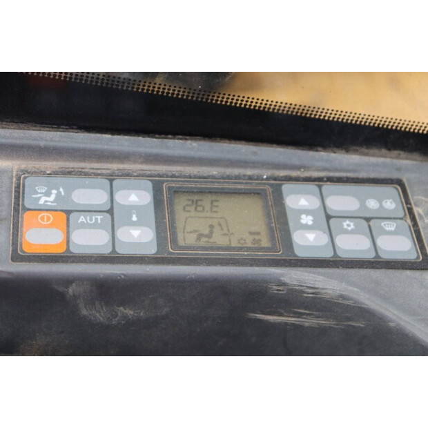 2007 كاتربيلر 330DL UHD-44175240