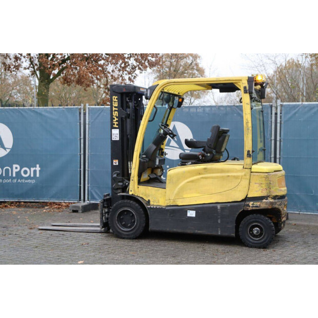 2017 هايستر J2.5XN-44175513