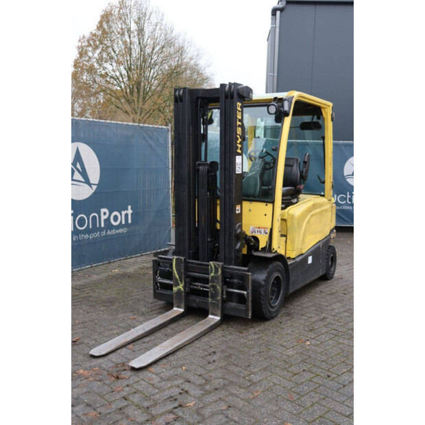 2017 هايستر J2.5XN-44175519