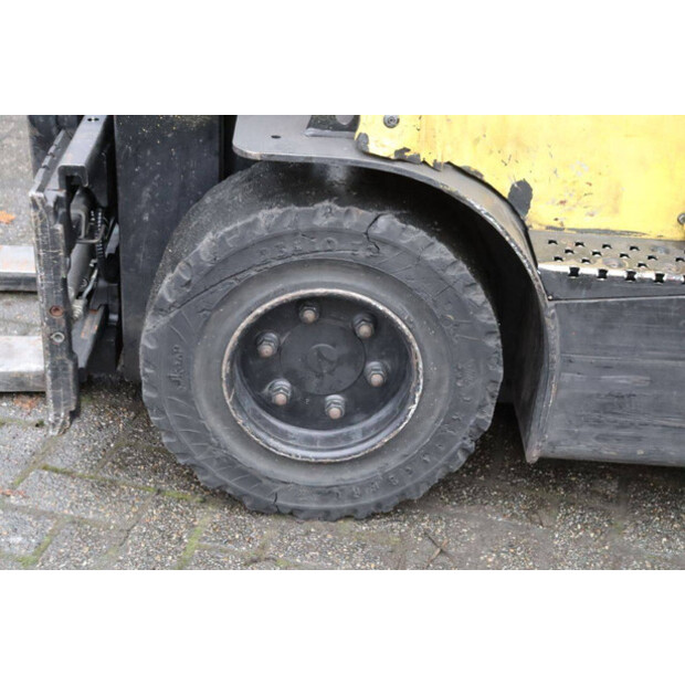 2017 هايستر J2.5XN-44175524