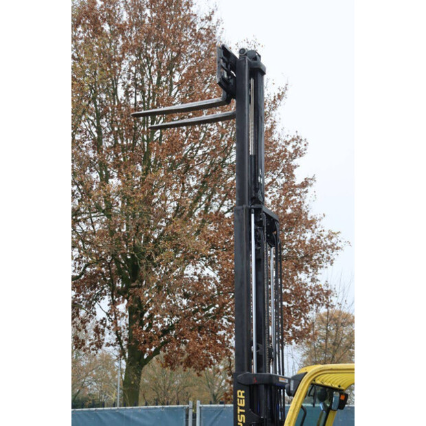 2017 هايستر J2.5XN-44175545