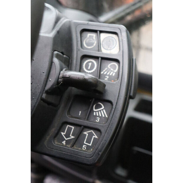 2010 هايستر H8.0FT-44175710