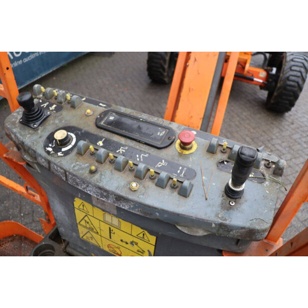 2006 جيه ال جي 600AJ-44175784