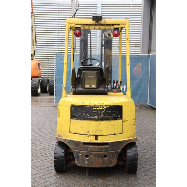 2001 هايستر J2.50XM-44175825