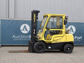 صورة ل رافعات شوكية 2018 هايستر H3.0XT